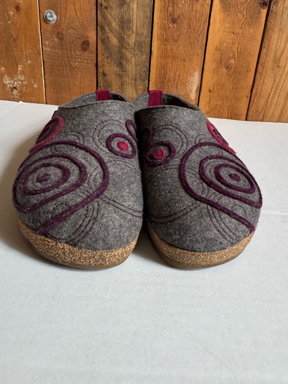 Haflinger Wool Clogs with Pink Purple Circles - Picture 4 of 15